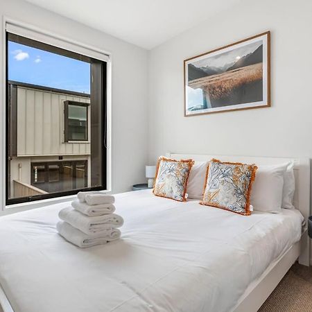 Fresh & Sleek Grey Lynn Unit With Private Patio Apartamento Auckland Exterior foto